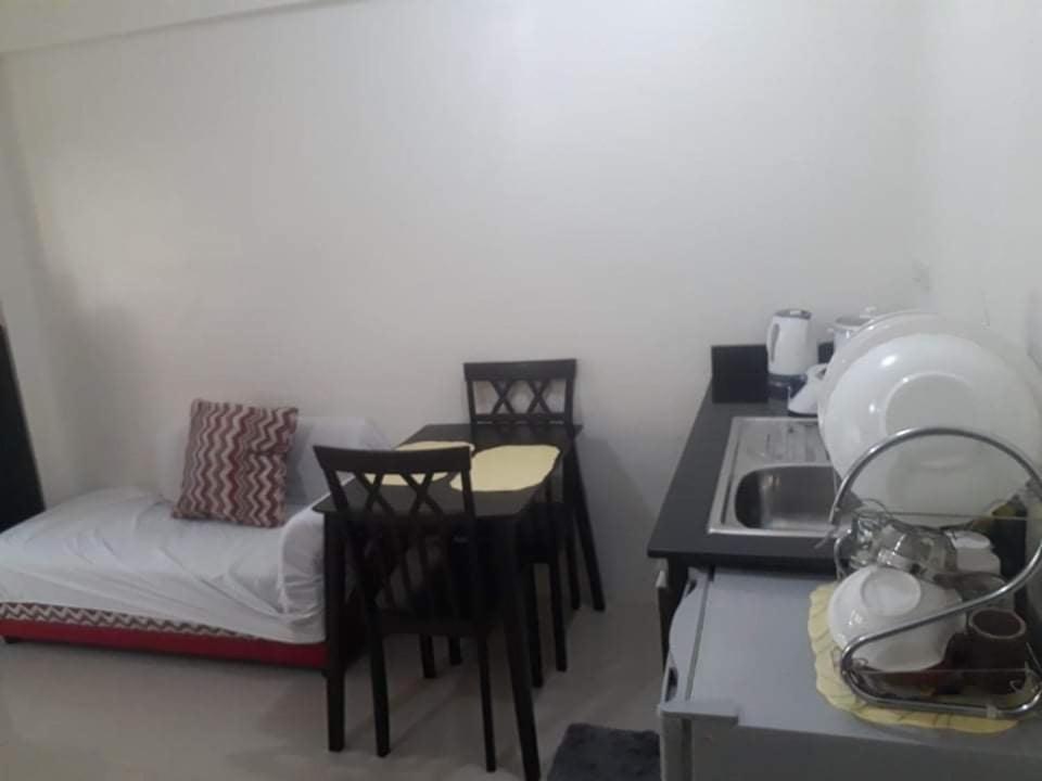 Your City•Home Apartment Paranaque City Exterior photo